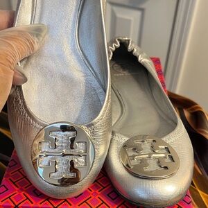 Tory Burch Metallic Silver Loafers